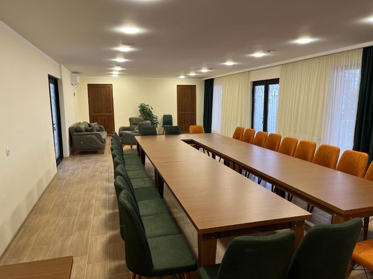 Family Hotel Lago & Wine Cellar 라고데키 외부 사진
