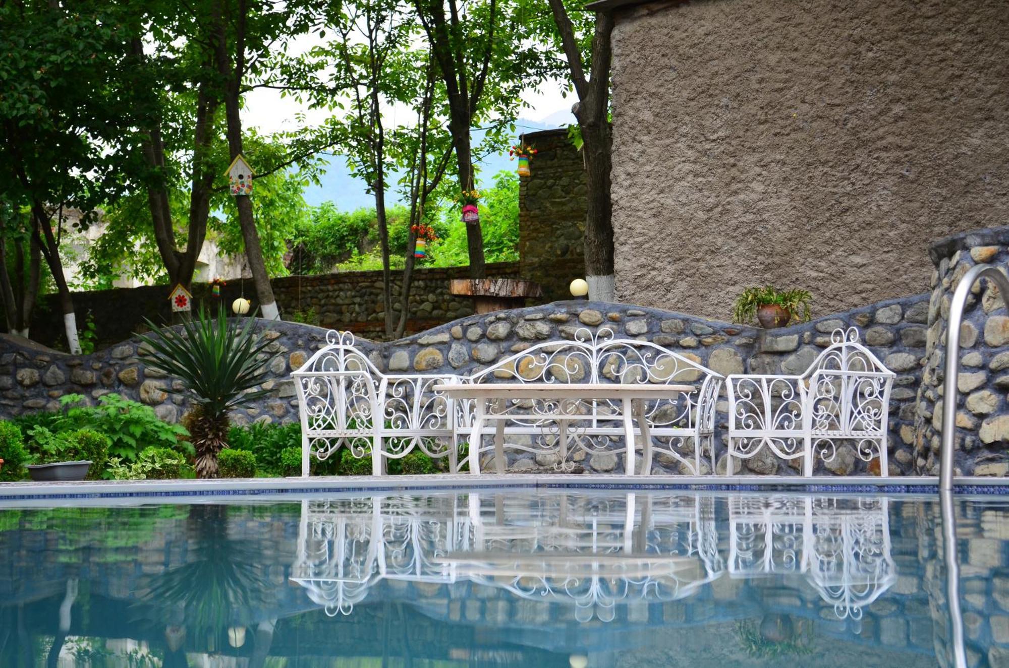 Family Hotel Lago & Wine Cellar 라고데키 외부 사진