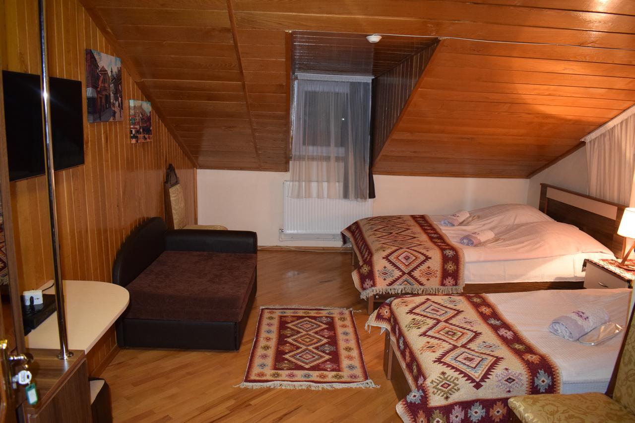 Family Hotel Lago & Wine Cellar 라고데키 외부 사진