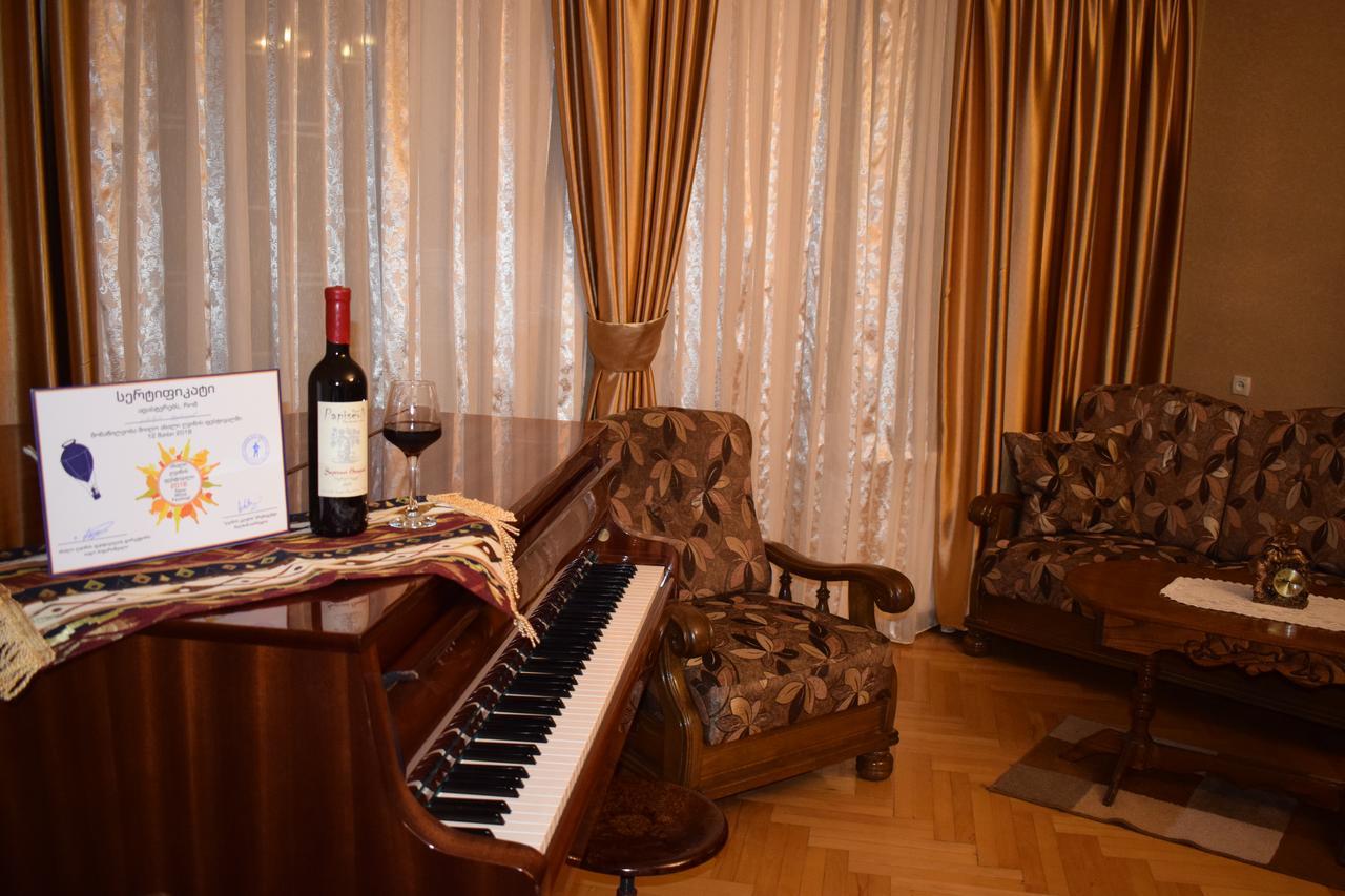 Family Hotel Lago & Wine Cellar 라고데키 외부 사진